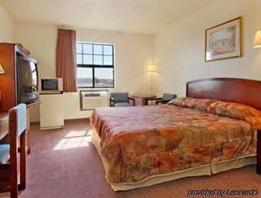 Hotel Super 8 By Wyndham Colorado Springs/afa Area